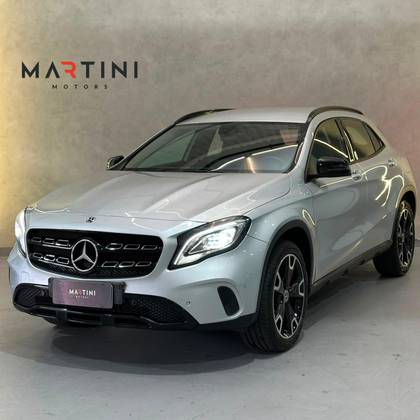 MERCEDES-BENZ GLA 200 1.6 CGI FLEX NIGHT 7G-DCT MERCEDES-BENZ GLA 200 1.6 CGI FLEX NIGHT 7G-DCT